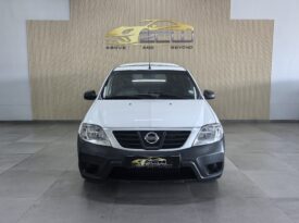 2023 NISSAN NP 200 1.6 SAFETY PACK AIRCON