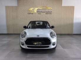 2017 MINI COOPER 5DR A/T